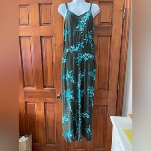 Nice pant jumpsuit with matching belt